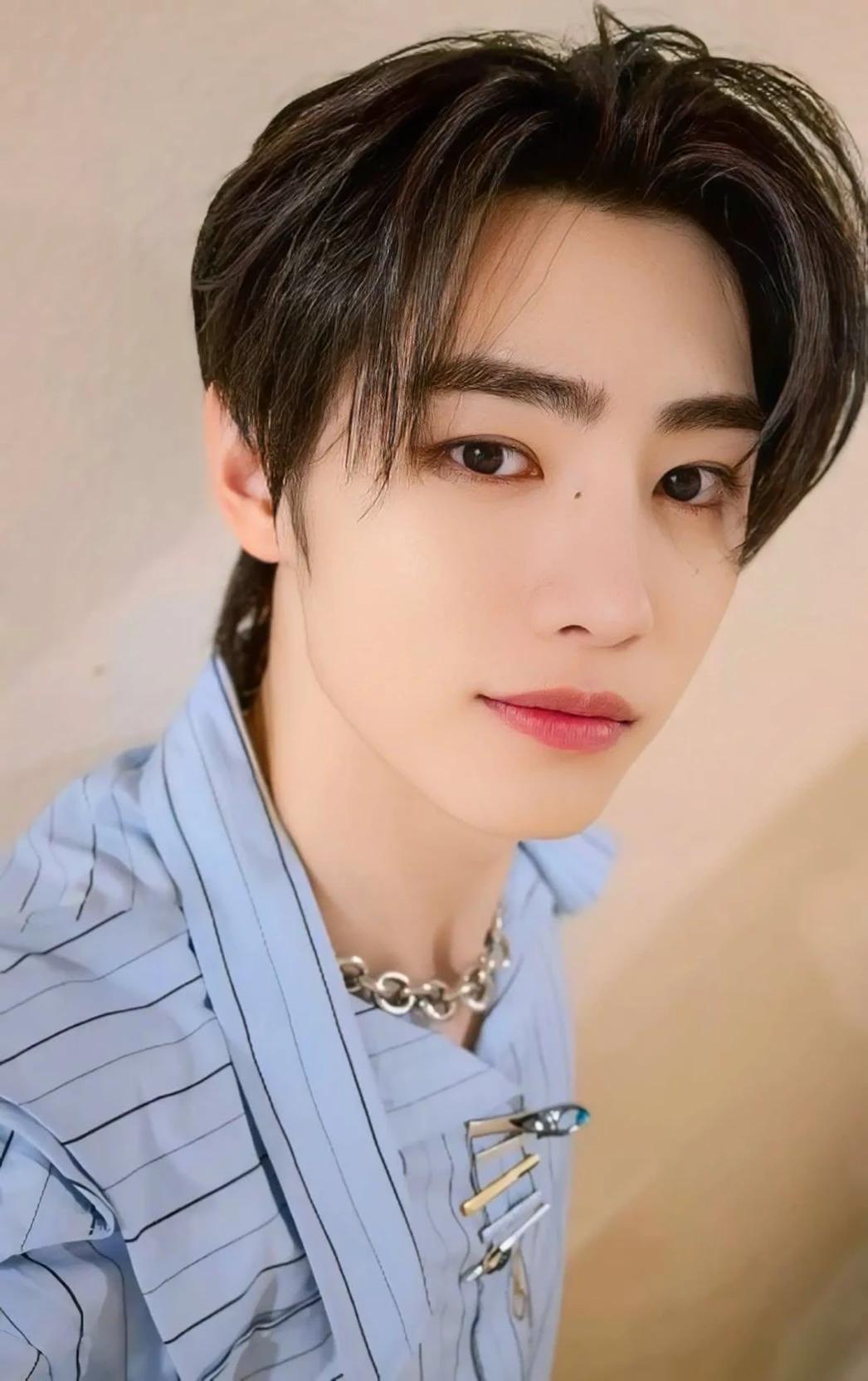 Sunghoon thumbnail