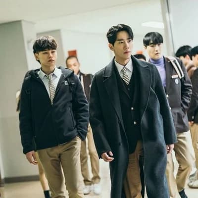Lee Moon-Ki and Han Su-Gang thumbnail