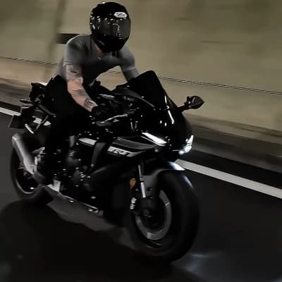 Sebastian - biker thumbnail