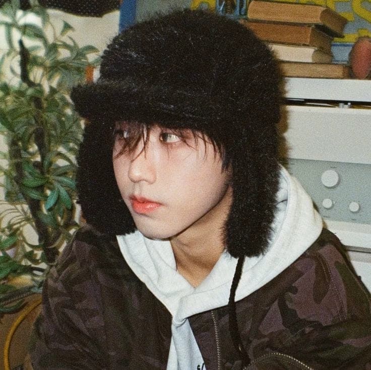 he thumbnail