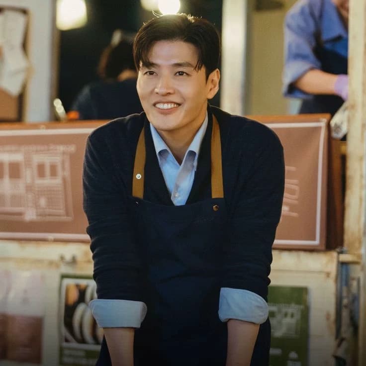 Han Beom Woo thumbnail