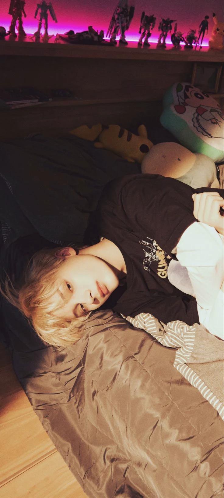 Hueningkai thumbnail