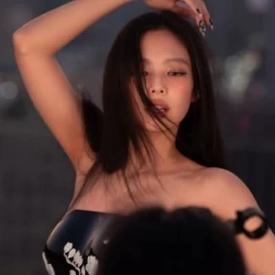Jennie- infantilism-mafia thumbnail
