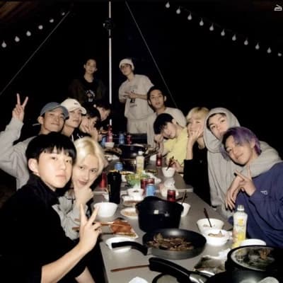 SEVENTEEN || Roommates thumbnail