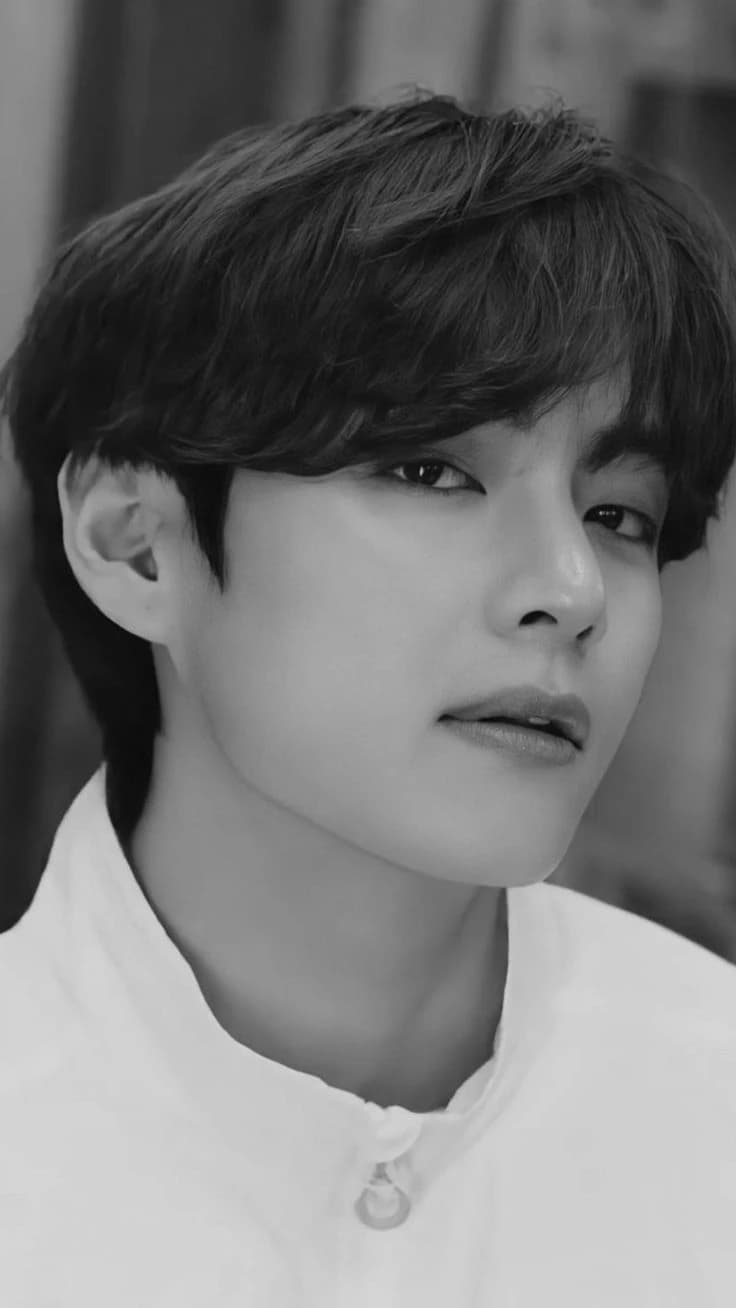 Kim Taehyung thumbnail