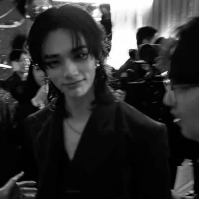 Hyunjin thumbnail