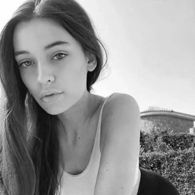 Lottie Tomlinson thumbnail