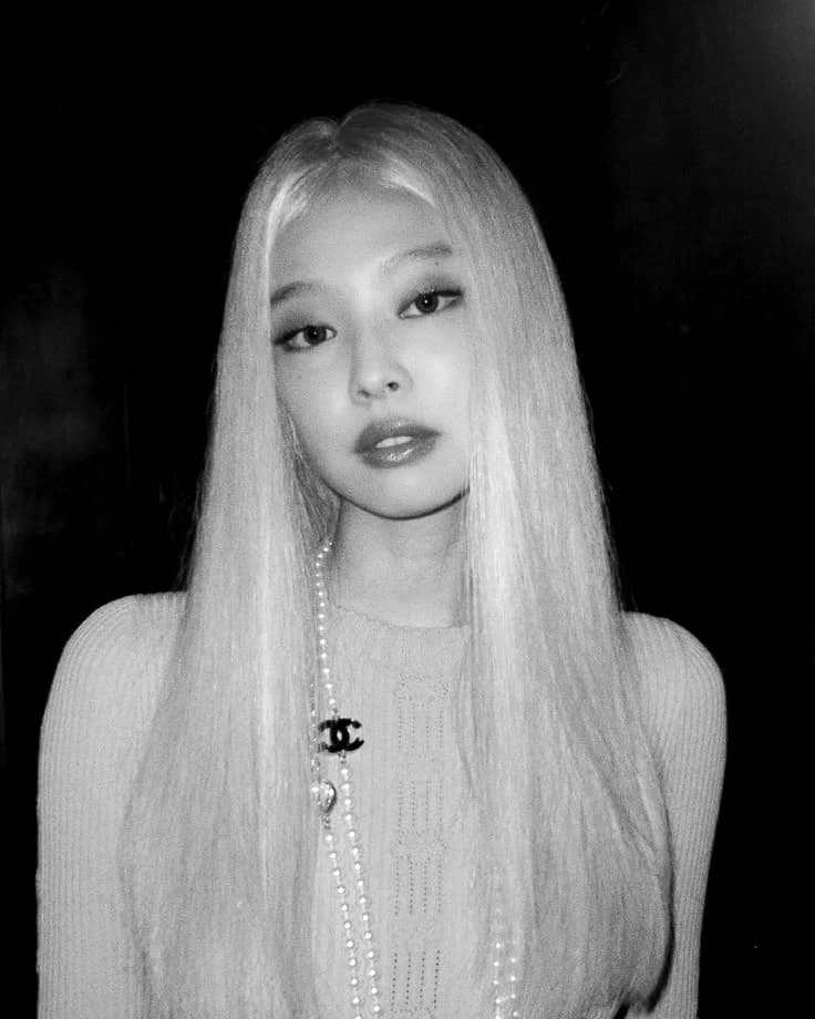 Jennie thumbnail