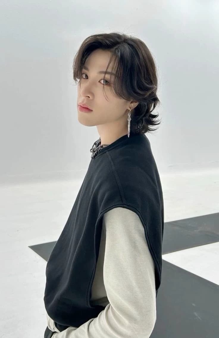 Junghwan thumbnail