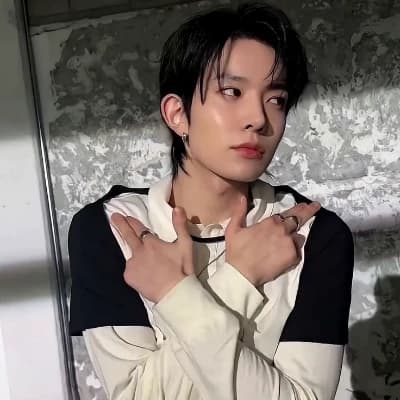 Lee heeseung thumbnail