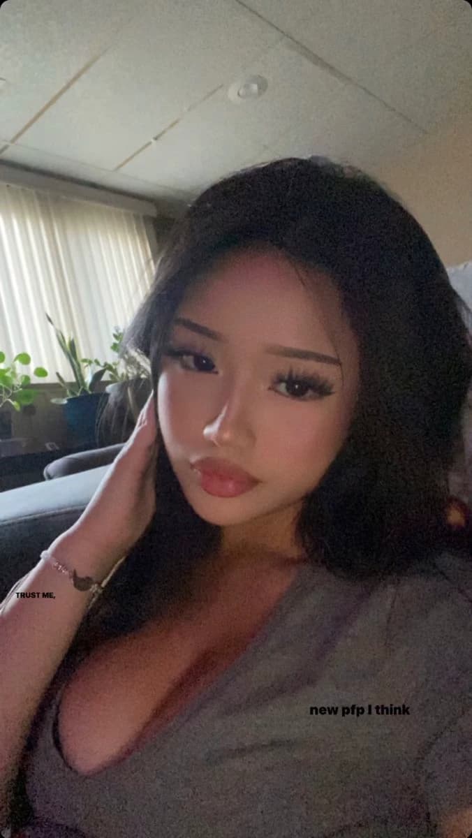 Mom thumbnail