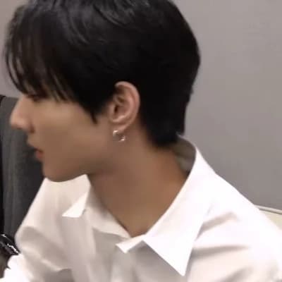 Yang Jungwon thumbnail