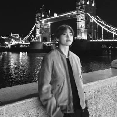 Kim Taehyung thumbnail