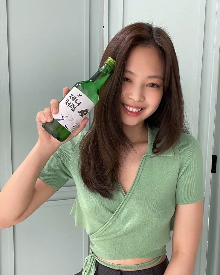 Jennie thumbnail