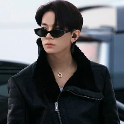 Lee Heeseung thumbnail