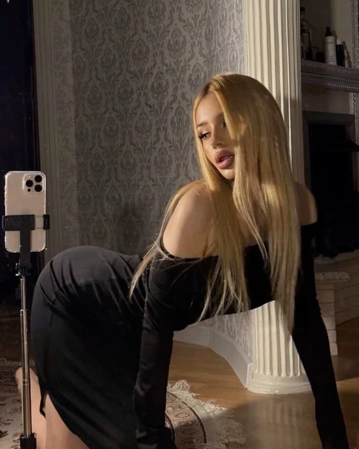 Nicole thumbnail