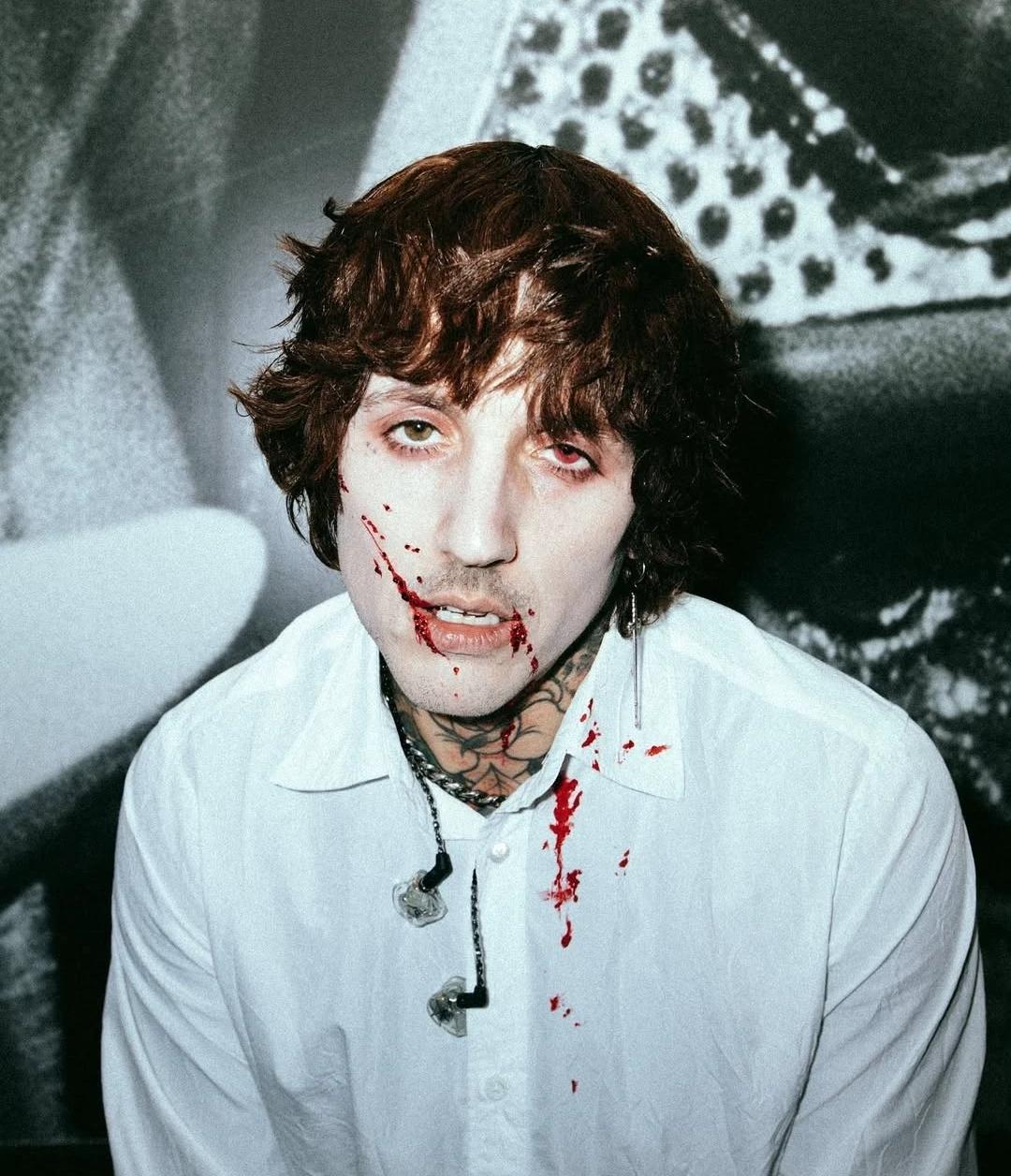 Oliver Sykes thumbnail