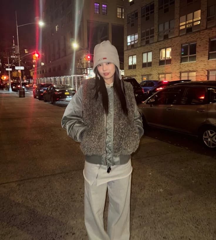 Jennie thumbnail