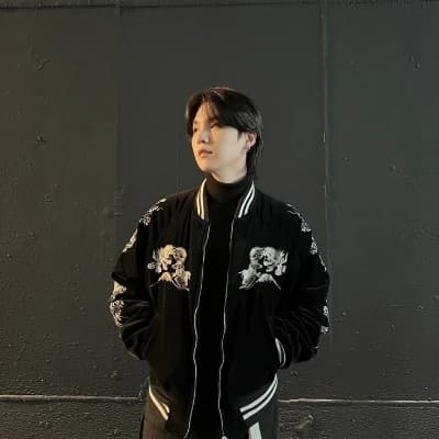 Min Yoongi (Suga) thumbnail