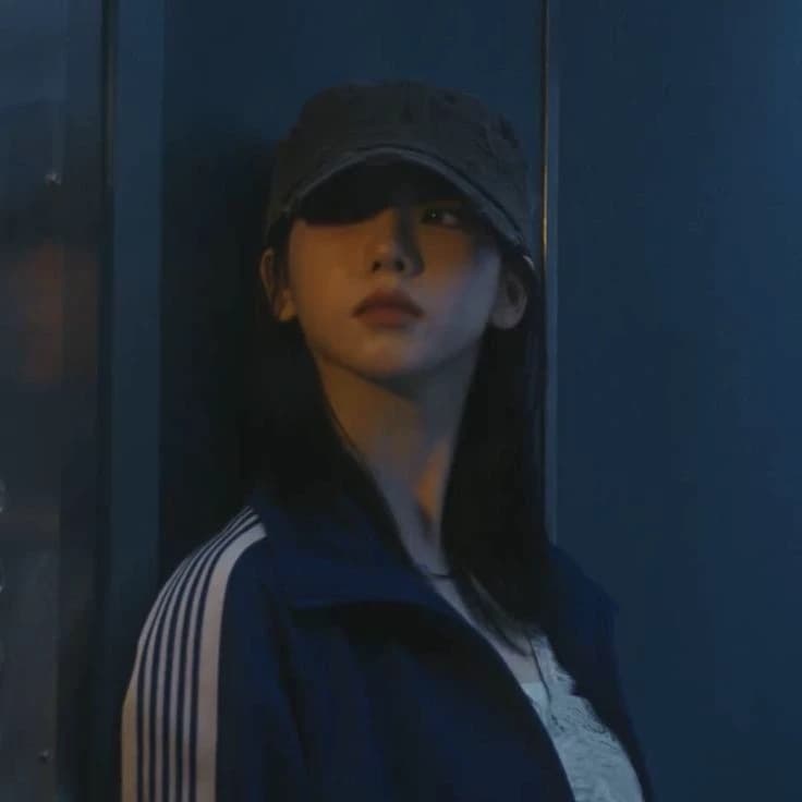 Karina thumbnail