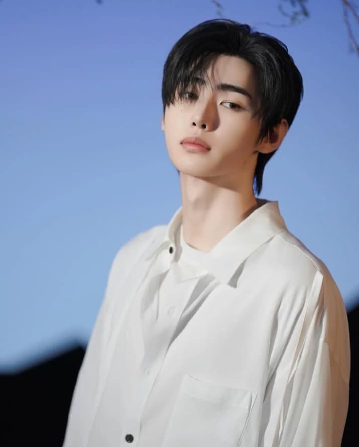 Park Sunghoon  thumbnail