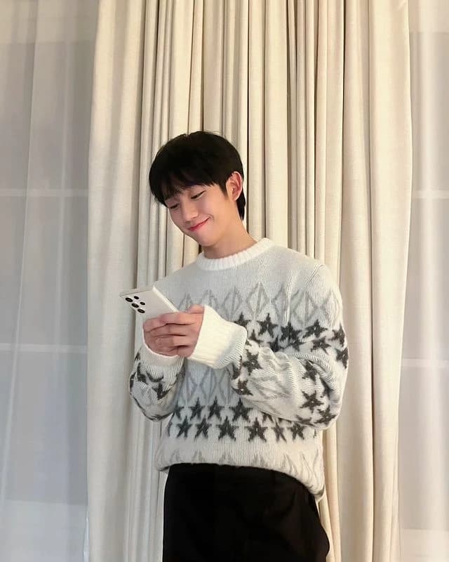 Jung hae-in thumbnail