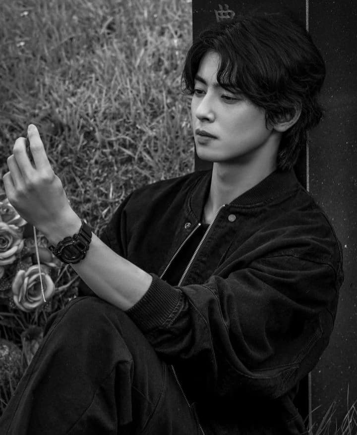eunwoo thumbnail