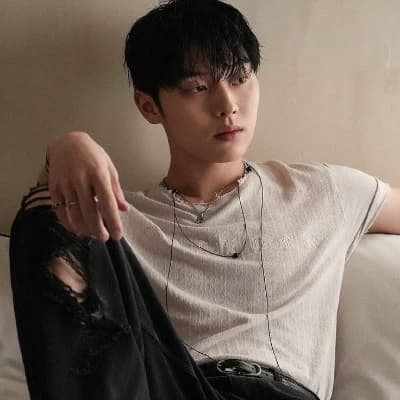 Choi Hyun Wook thumbnail