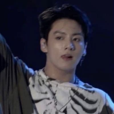 Jeon Jungkook thumbnail
