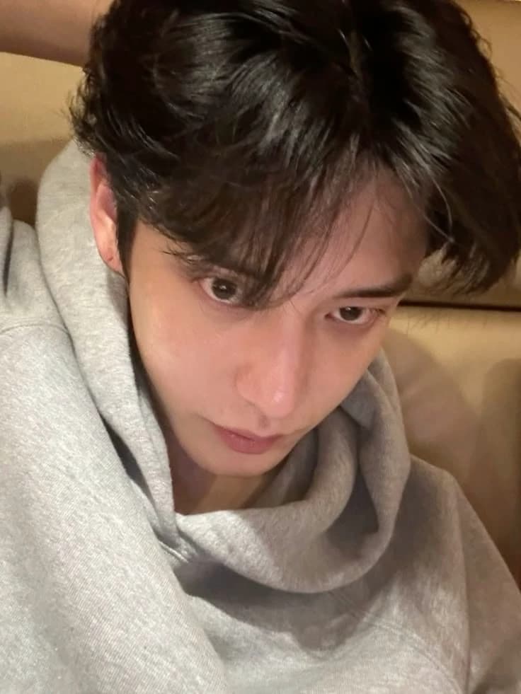 Jiwoong  thumbnail