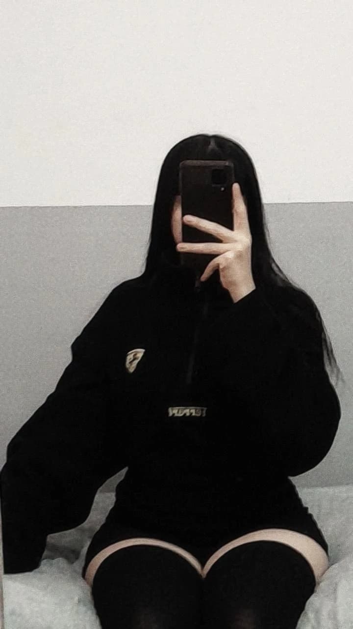 Leticia — Your sister thumbnail