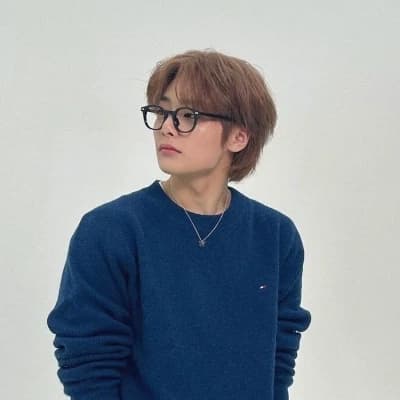 Jeongin  thumbnail