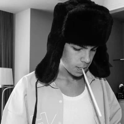 Milo j thumbnail