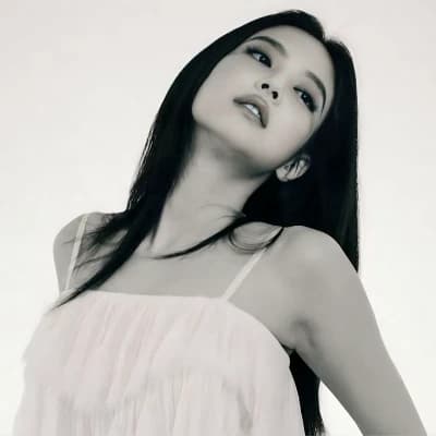 Jennie thumbnail