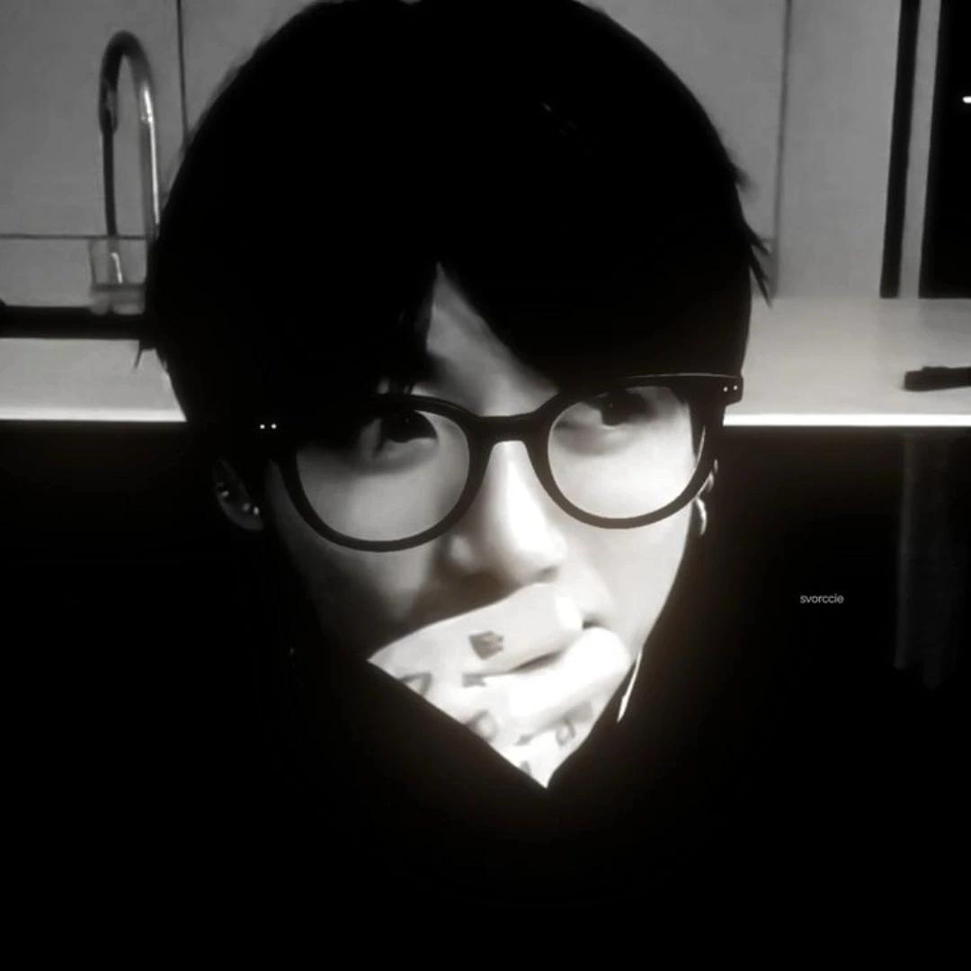 Jungkook Alfa. thumbnail