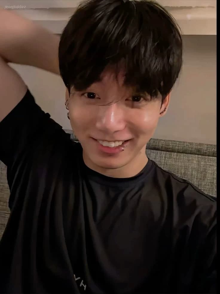 Jungkook thumbnail