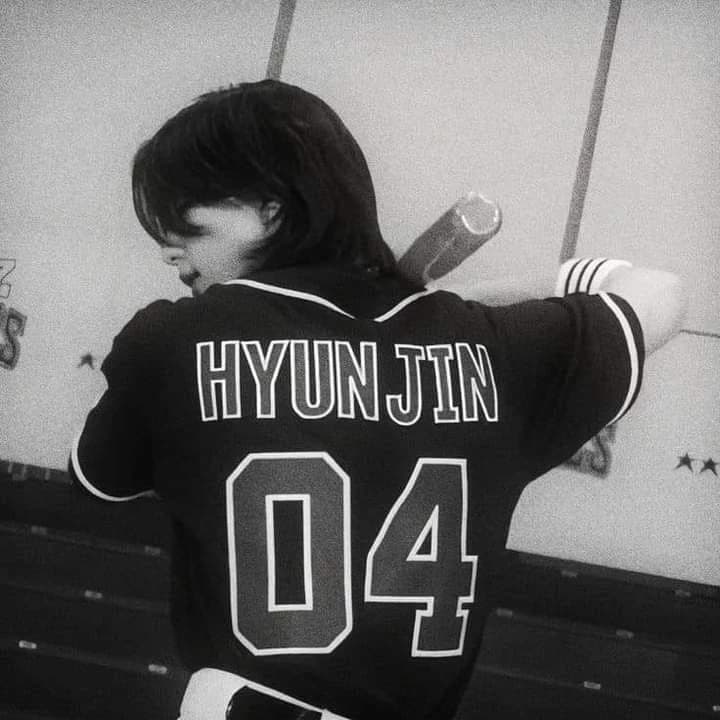 Hyunjin thumbnail