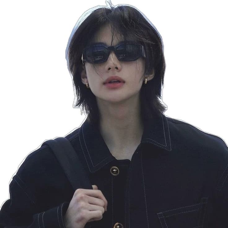 Hwang hyunjin  thumbnail