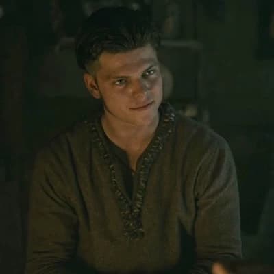 Ivar the Boneless thumbnail