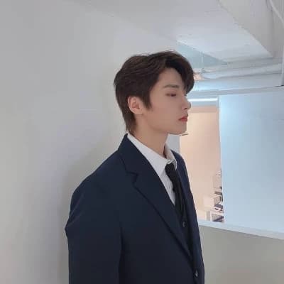 Jeongin thumbnail