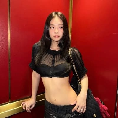 jennie kim thumbnail