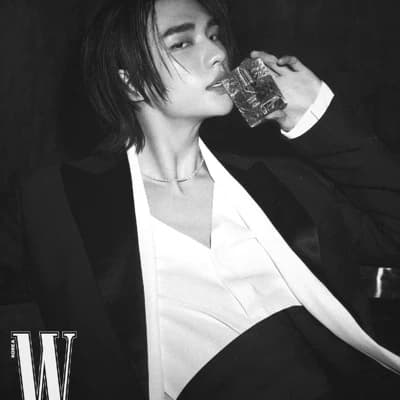 Hwang Hyunjin thumbnail