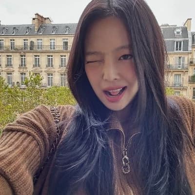 Jennie thumbnail