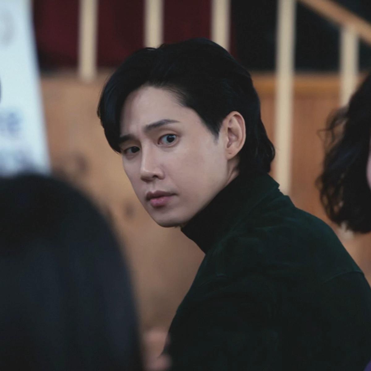 Jeon Jae-joon | Platonic thumbnail