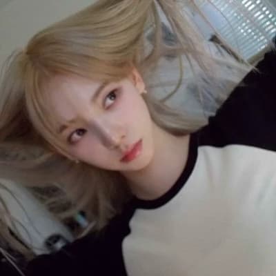 Karina thumbnail
