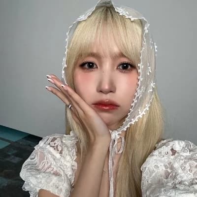 Mina thumbnail