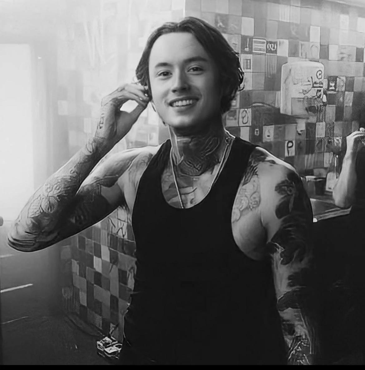 Noah Sebastian (Bad Omens) thumbnail