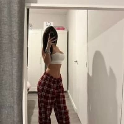 Laura thumbnail