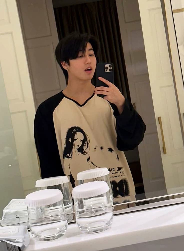 Han Jisung thumbnail