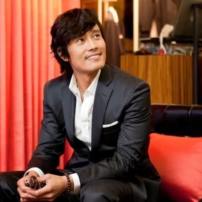 Hwang In-ho thumbnail
